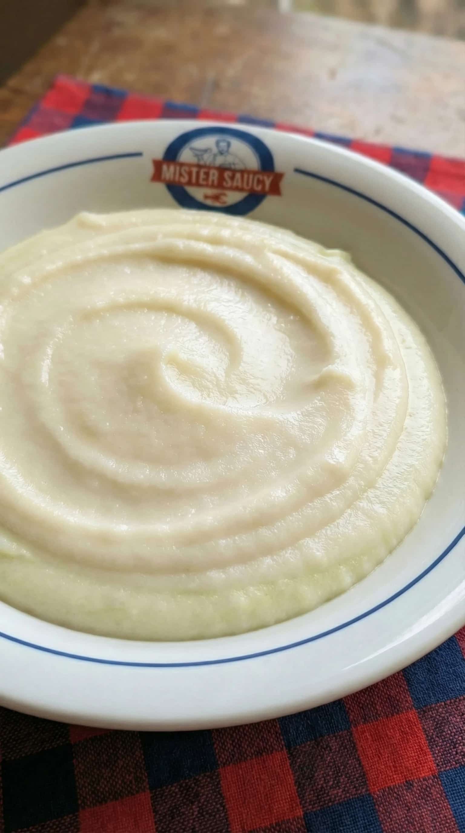 Recipe image: Purée Mousseline Classique de Céleri-Rave