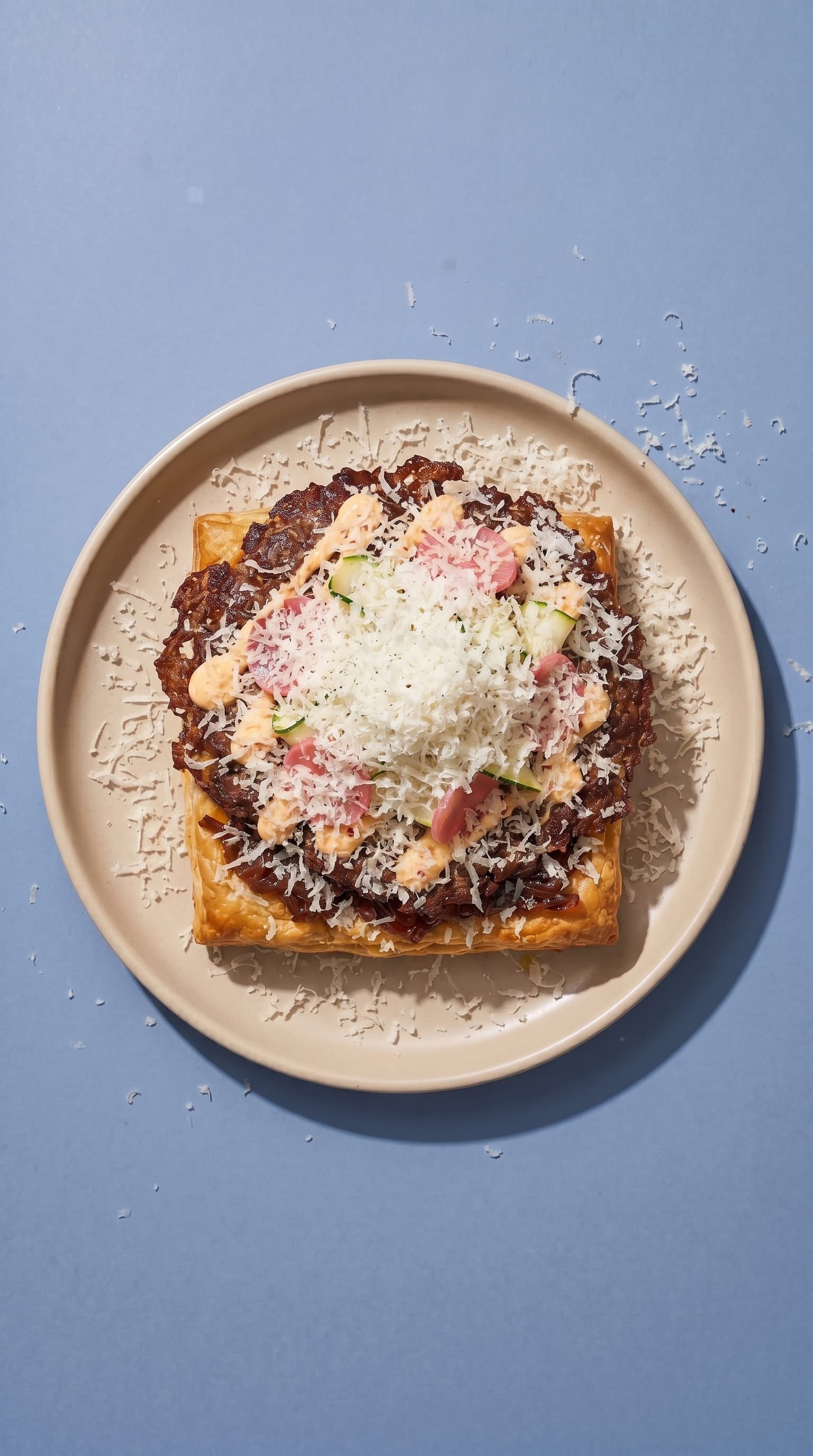 Fusion Smash Burger on Puff Pastry with Chili-Lime Sauce
