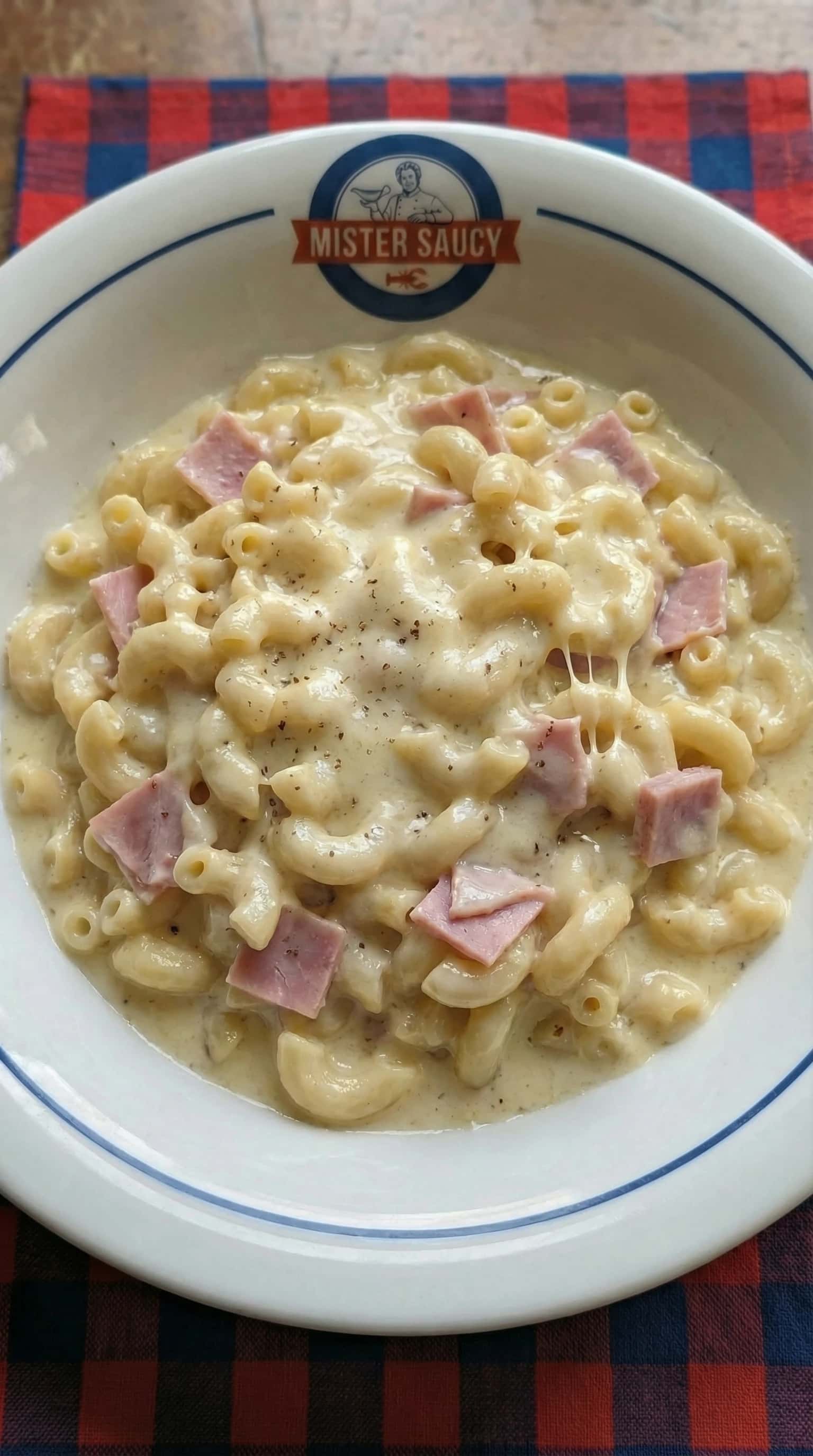Recipe image: Les Macaronis au Jambon et Fromage à la Belge de Grand-Mère