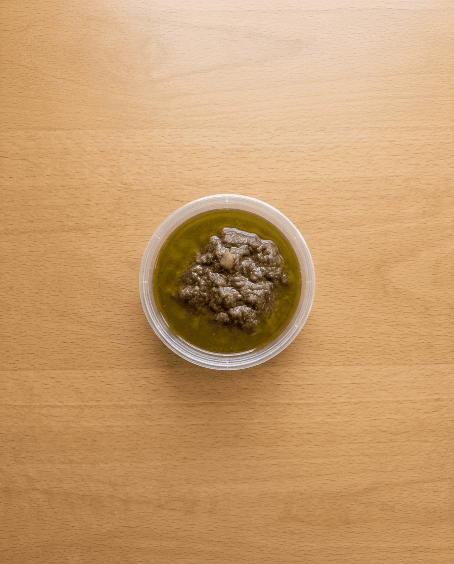 Rustic Anchoïade with Melted Anchovy and Caper Oil de Mr. Saucy packaging