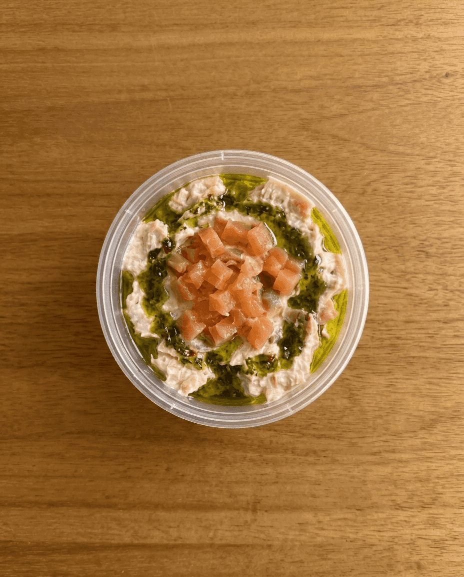 Salmon Rillette, White Miso & Yuzu van Mr. Saucy packaging